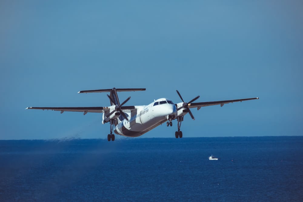 Plane taking off post image