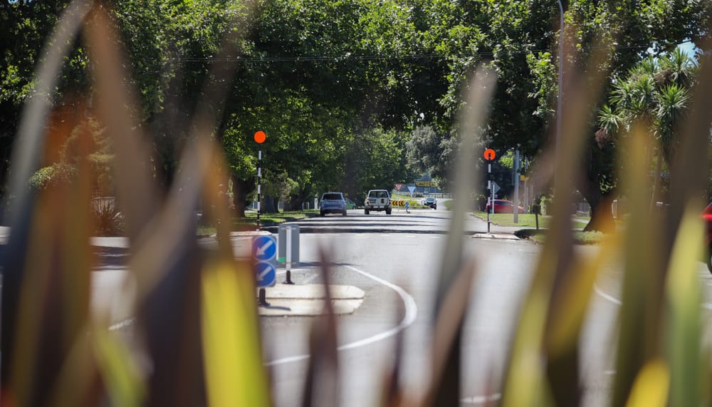 Crossroad post image