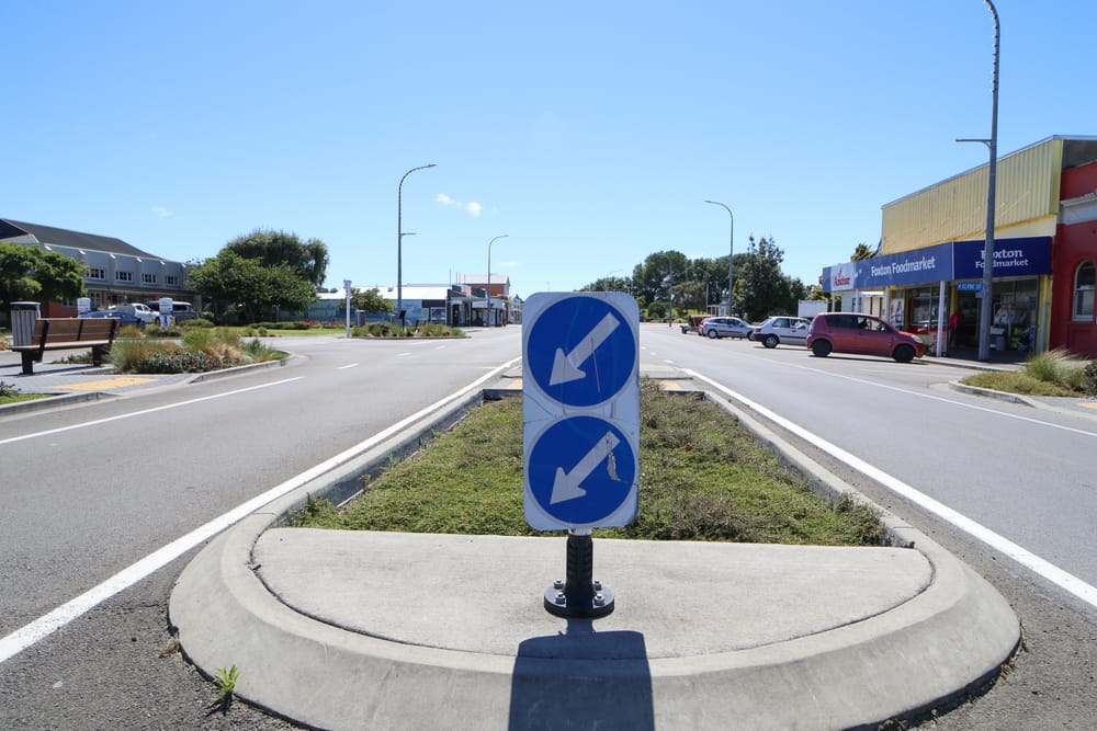 Roadway with dual-direction signage post image