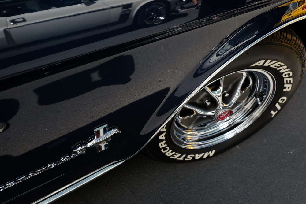 Ford Mustang front wheel post image