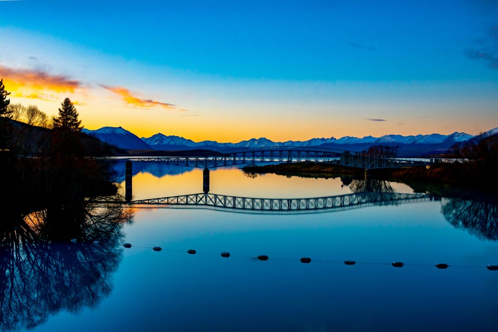Lake Tekapo footbridge post image