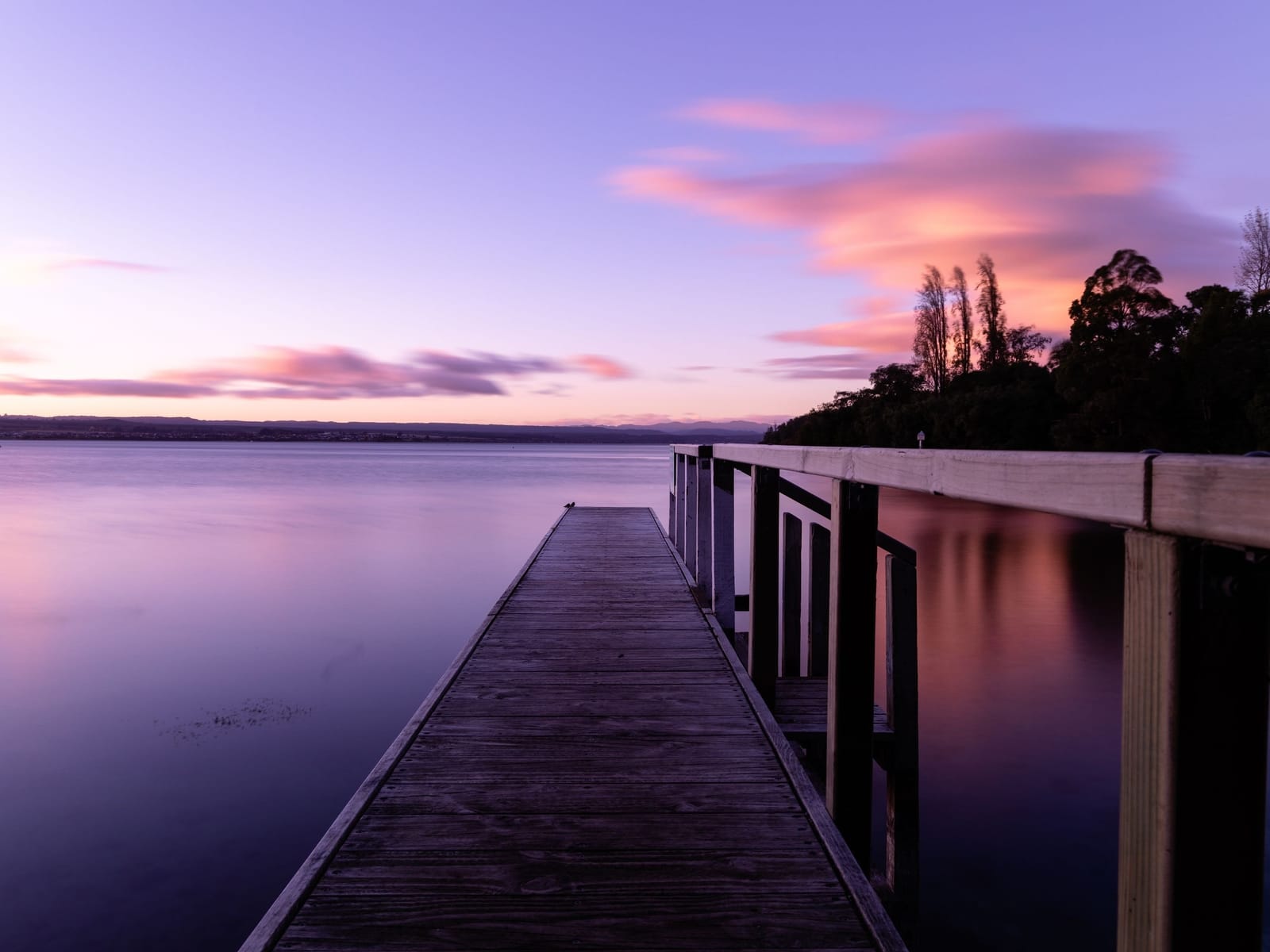 Sunrise, Taupo