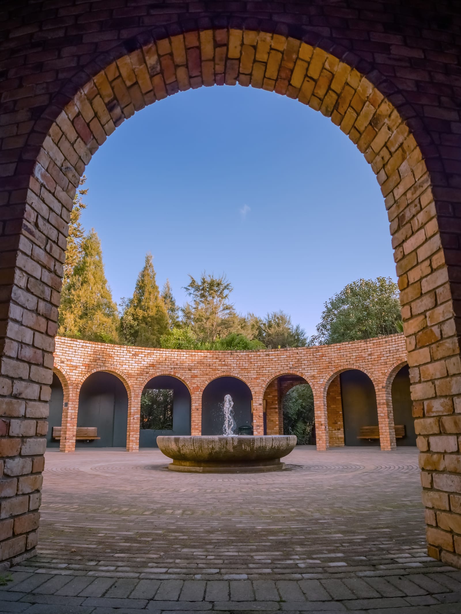 Hamilton gardens piazza archway