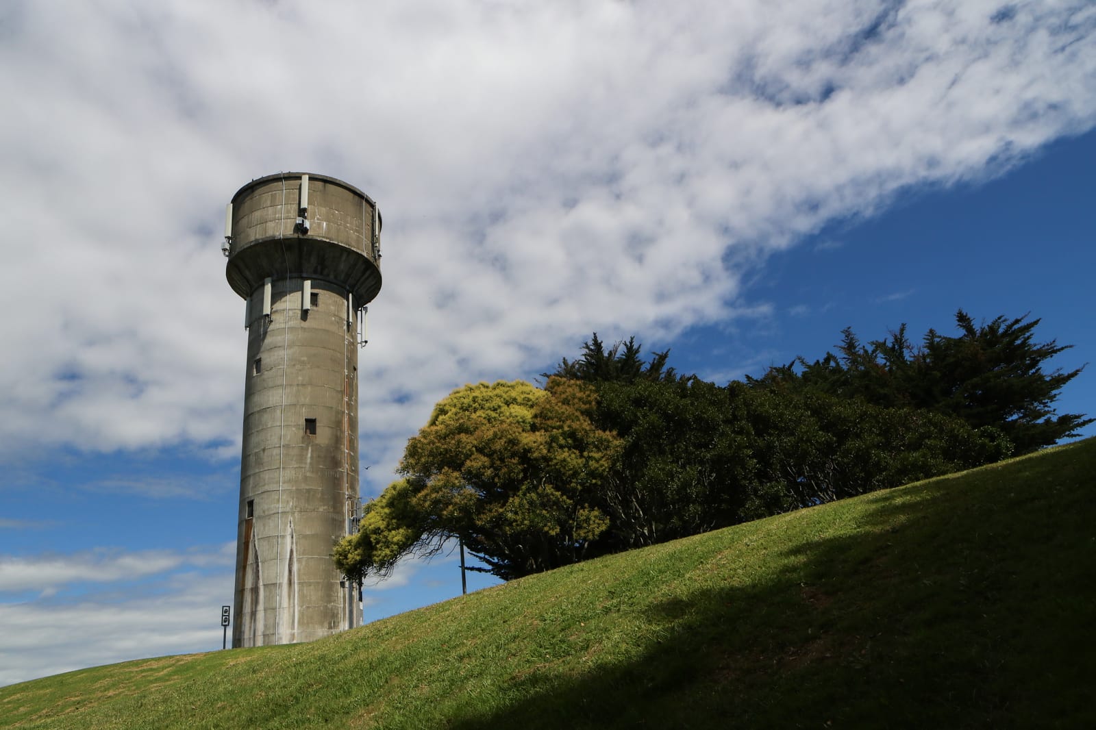 Water tower on the hill, Foxton