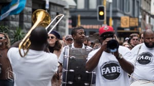 Street musicians post feature image